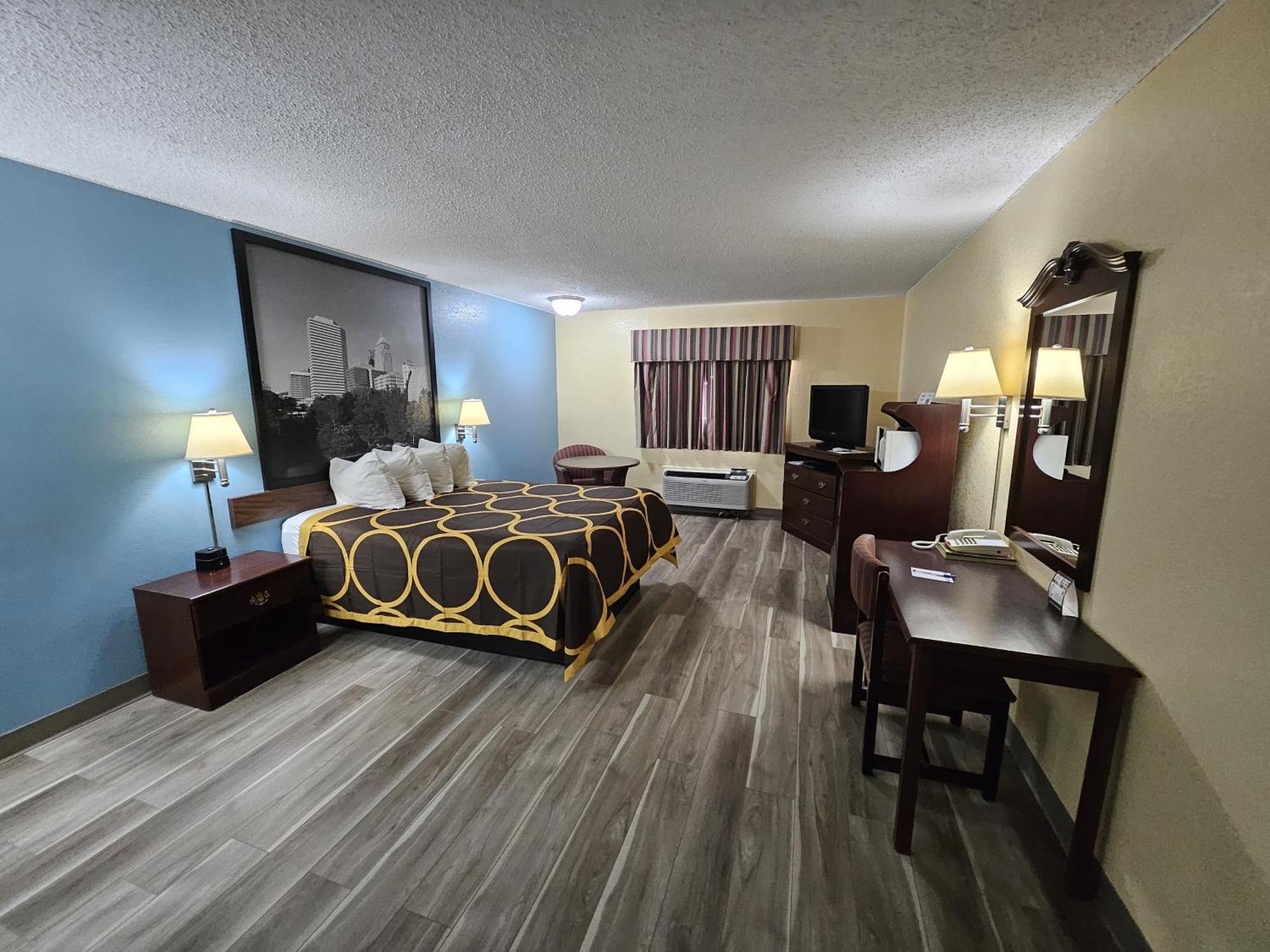 Hotel Super 8 By Wyndham Clinton Zewnętrze zdjęcie
